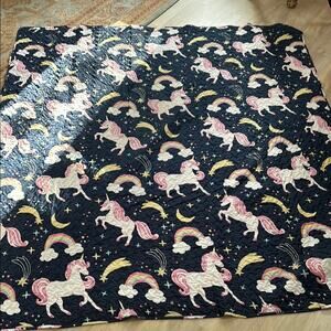 Navy blue white unicorn whimsical full sz Quilt w/ pillow 2 shams EUC
